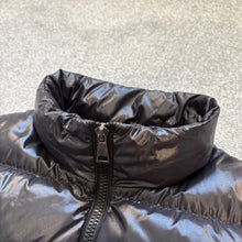 Load image into Gallery viewer, Women’s Moncler Ghany Gilet Black Size 2
