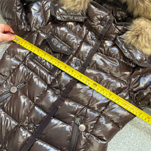 Load image into Gallery viewer, Women’s Moncler Armoise Brown Size 0
