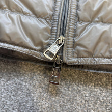 Load image into Gallery viewer, Moncler Gui Gilet Grey Size 3
