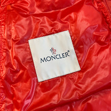 Load image into Gallery viewer, Moncler Acorus Orange Size 3
