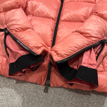 Load image into Gallery viewer, Women’s Moncler Bandama Pink Size 2
