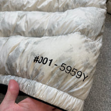 Load image into Gallery viewer, Moncler Grenoble Noussan White Camo Size 3
