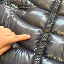 Load image into Gallery viewer, Women’s Moncler Aphia Navy Size 1
