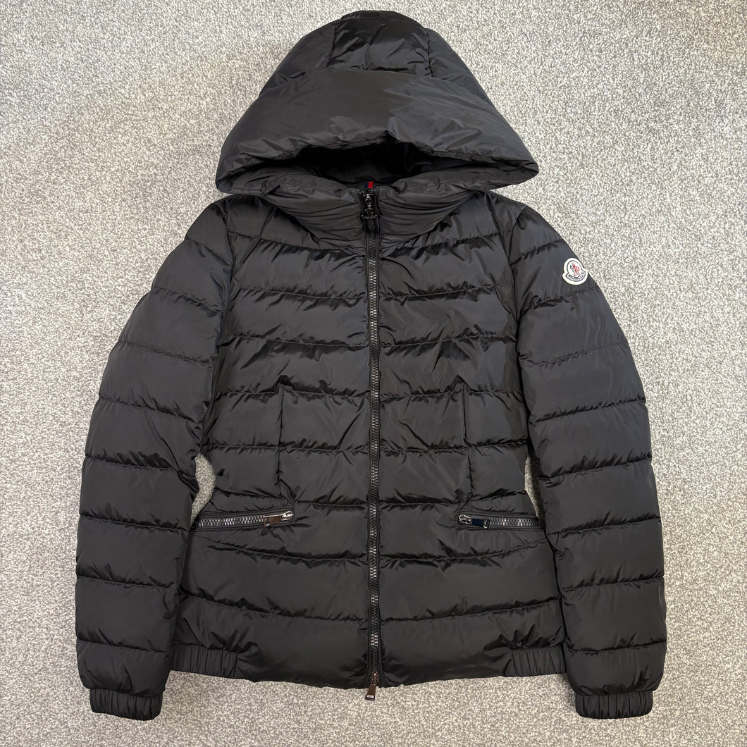 Women’s Moncler Artemis Black Size 1