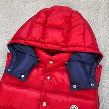 Load image into Gallery viewer, Moncler Billecart Gilet Red Size 5
