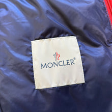 Load image into Gallery viewer, Moncler Billecart Gilet Red Size 5
