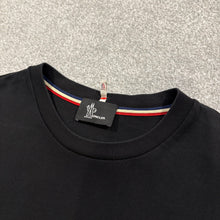 Load image into Gallery viewer, Moncler Grenoble T-Shirt Black Size Large
