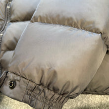 Load image into Gallery viewer, Moncler Byron Grey Size 6

