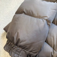 Load image into Gallery viewer, Moncler Byron Grey Size 6
