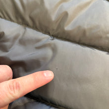 Load image into Gallery viewer, Moncler Byron Grey Size 6
