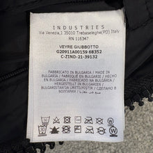 Load image into Gallery viewer, Moncler Veyre Black Size 3
