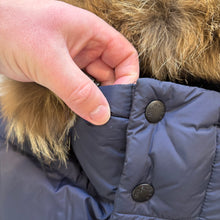 Load image into Gallery viewer, Moncler Cluny Navy Size 3
